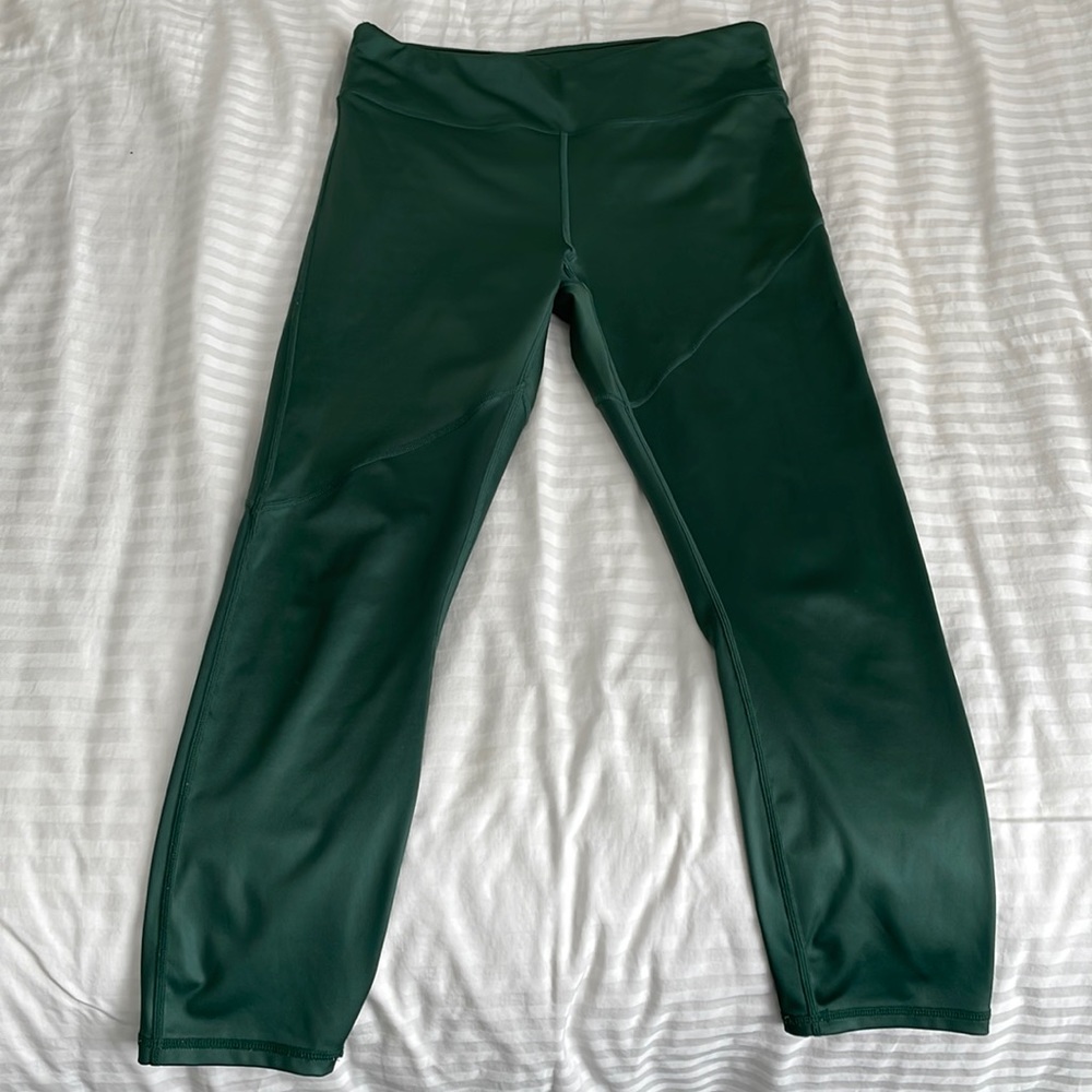 Fabletics. Medium. Crop pant.